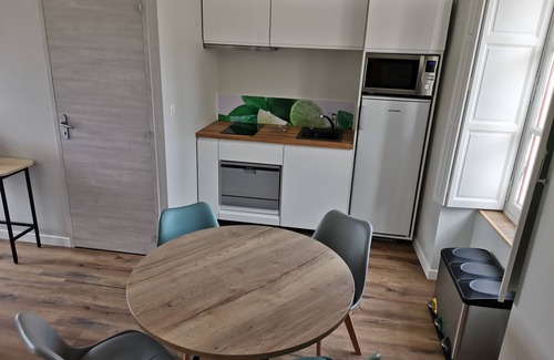 Malicorne-sur-Sarthe Apartment | comfort apartment 2 pers