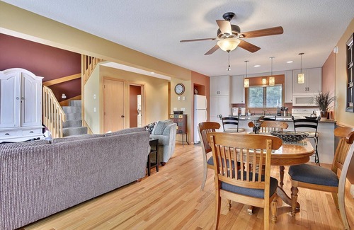 Davis Condo | Comfort, Convenience, Affordable and More! Altitude Adjustment!