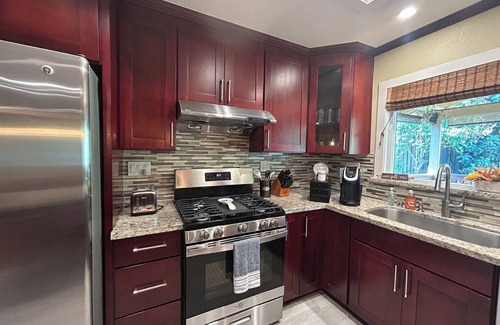 Berryessa House | Comfort Meets Convenience – 3-Bedroom Gem in Sunny San Jose with WiFi & AC