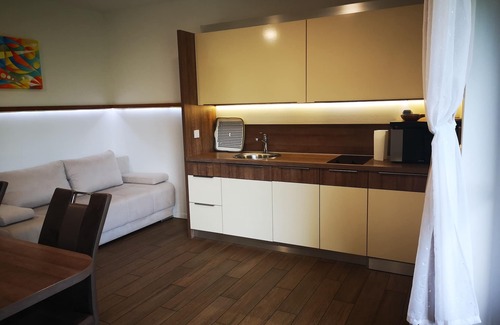 Visoko Apartment | Comfort Studio with Patio