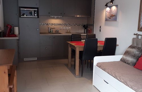 Champagny-en-Vanoise Apartment | Comfortable 2-room apartment for 4 people, rated 2*, close to the resort center