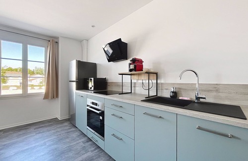 Anglade Apartment | Comfortable 1 bedroom apartment in the heart of the Blayais, ideal for workers/travellers