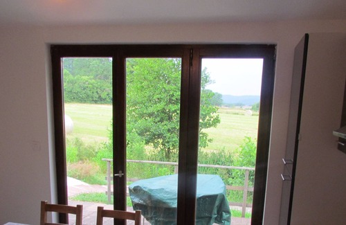 La Houssiere House | Comfortable 2-bedroom gite with open terrace