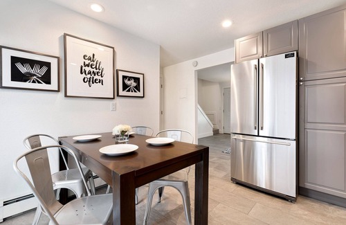 Loveland House | Comfortable Abode Near Historic Downtown