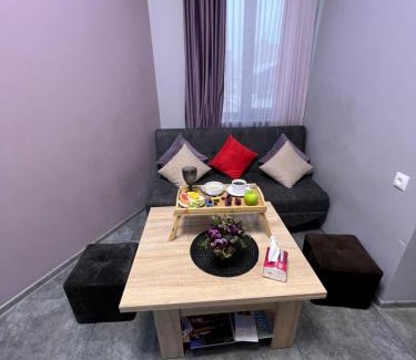 Yerevan Apartment | COMFORTABLE APARTMENT КОМФОРТНЫЕ АПАРТАМЕНТЫ Self Check In