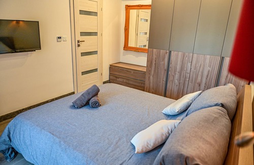 Kalkara Apartment | Comfortable Apartment at Lvl 1 overlooking Kalkara Creek