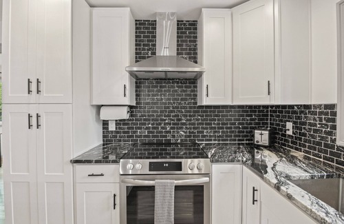 Deltana House | Comfortable Cottage with hot tub in Delta Junction, AK