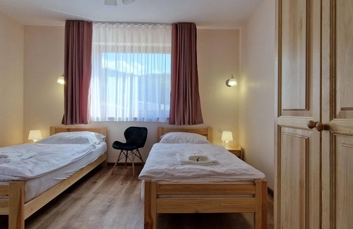 gmina Iwierzyce House | Comfortable holiday home with swimming pool for 12 people, Iwierzyce