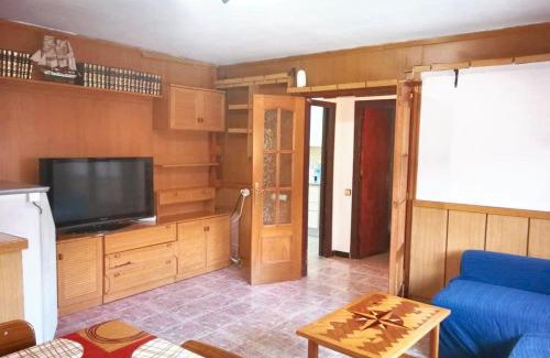 Esparraguera House | Comfortable house near Esparreguera with city view