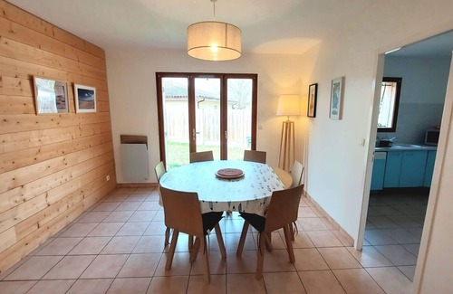 Audenge House | Comfortable House With Nice Garden In Audenge