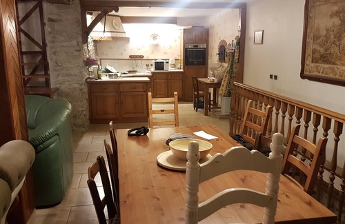 Lercoul House | Comfortable mountain house at 1200m altitude