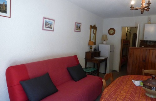 Le Super-Sauze Apartment | Comfortable studio for 5 with balcony and parking at Super Sauze