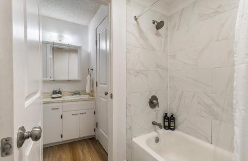 Picnic Point-North Lynnwood House | Comfortable Townhouse in Ash Way Lynnwood