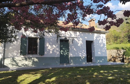 Bocognano House | Comfortable villa in the heart of an authentic village