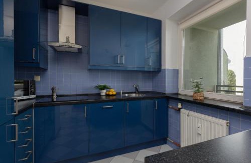 Bemowo Apartment | Comfy Apartment Powstańców Śląskich by Noclegi Renters