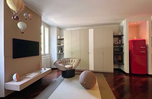 Lecco Apartment | COMO mi CASA. Overlooking Lake Como and cozy as your home