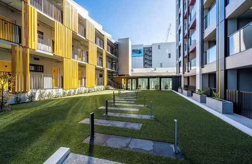 Newton House | Compact but have'em all 1-bedroom studio in CBD