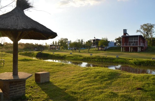 Arroyo Leyes Cabin | Complejo Costa Ubajay