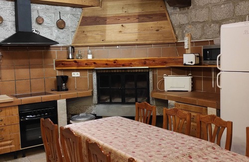 La Ponderosa de la Sierra Ski Chalet | Complejo Yebras. Casa Snadra