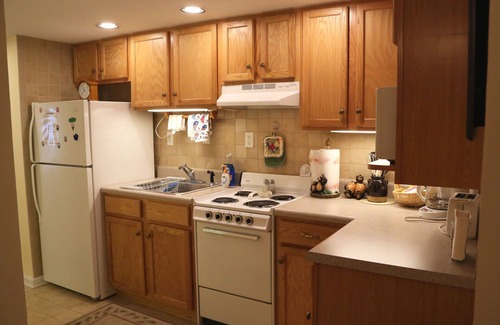 Pigeon Forge Condo | CONDO, 1 Block to Parkway, PRIVATE WiFi , POOL, King Bed, WALK to ISLAND