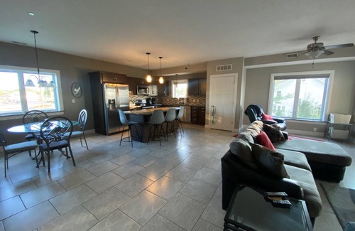 Geneva-on-the-Lake Condo | Condo at Lake Erie Vista, Unit 201 - Private Beach, Balcony, Pool