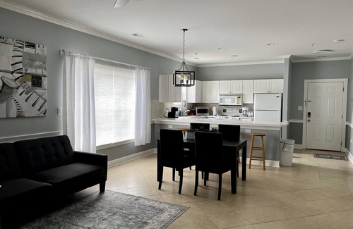 Charlotte Condo | Condo at UNCC