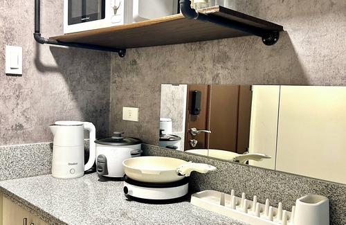 Binan City House | Condo in Silang - Home Theater Twist w/Loft Type Bed