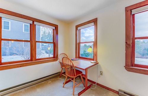 North Conway Condo | Condo w/gorgeous Cranmore view, shared pool/tennis, AC & WiFi - near town