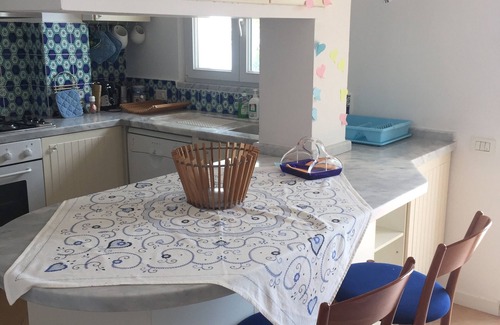 Montemarcello House | confortable cottage with stunning seaview and total privacy in the nature