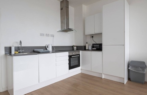 Smethwick Apartment | Contemporary comfort in West Bromwich