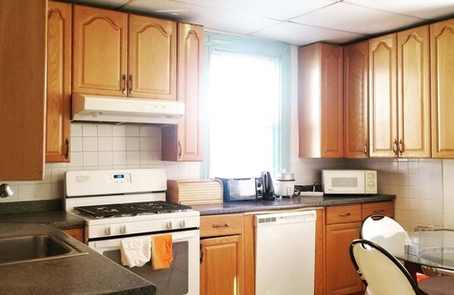 Allston Apartment | Convenient Location for Boston Calling
