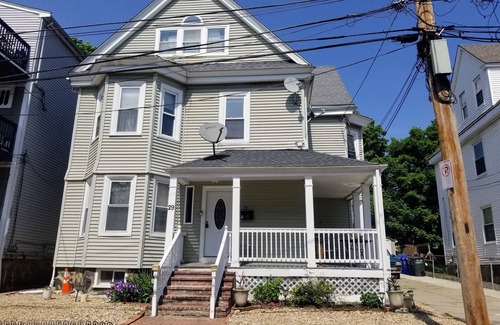 Allston Apartment | Convenient Location for Boston Calling