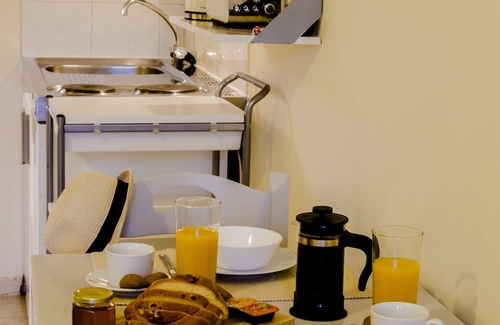 Karvelas Apartment | Cool, calm, and complete