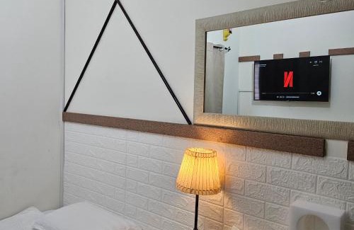 Ramat Gan Apartment | Cool place - חדרים דלוקס - קרוב לבי"ח שיבא - בלינסון - בר אילן - מכללת ר"ג - חניית רכבים P חינם זמינה 24-7