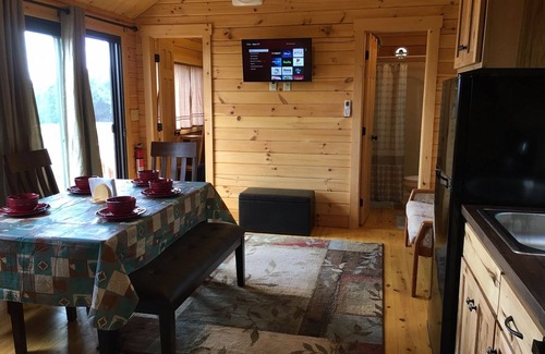 Milford Cabin | Cooperstown Double Play Hilltop Cabin A