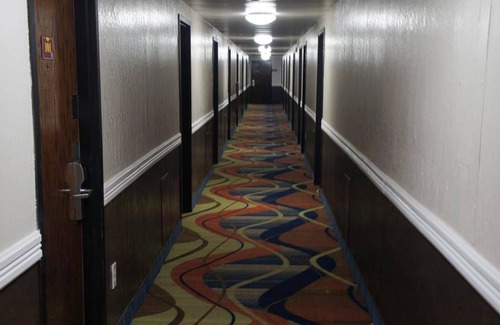 Waite Park House | Coratel Inn & Suites By Jasper Waite Park - 2 Queen Bed Non-Smoking