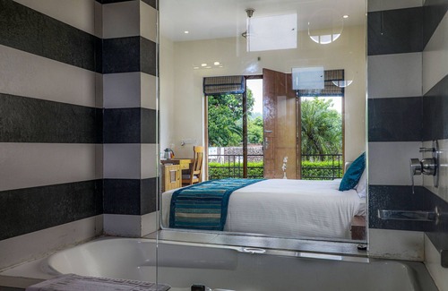 Ramnagar Bed & Breakfast | Corbett Panorama Resort