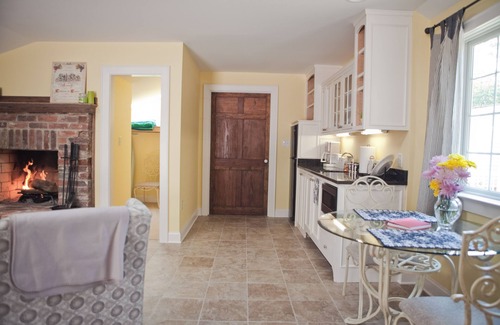 Spotsylvania Cottage | Corn Crib - Stevenson Ridge