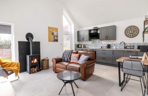 Saint Asaph House | Cornelyn Bach