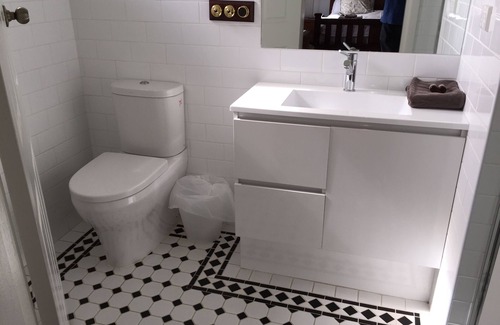 Alexandra Hotel | Corner Hotel Alexandra