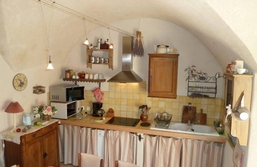 Cornillon-sur-lʼOule Cottage | Cornillon Sur L Oule: Country Cottage/Gite - Cornillon sur l'Oule