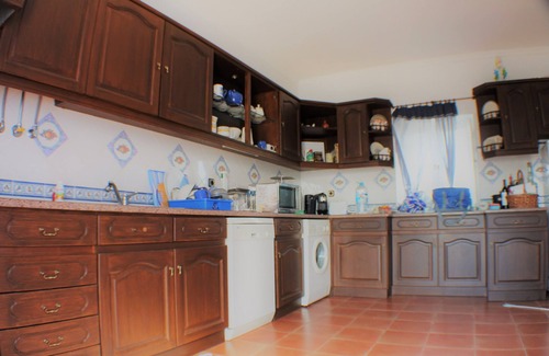 Coruche House | Coruche - Country house with pool, garden and barbecue. Quiet area