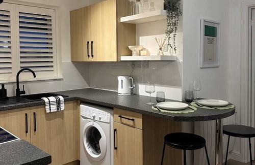 Stamford Apartment | Cosy 1BD Getaway Perfect for Couples Stamford