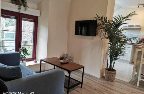 Ceauce Apartment | Cosy 1st floor loft apartment in Normandy