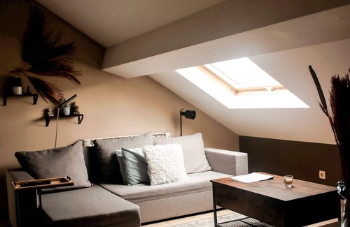 Hotton Apartment | Cosy 2-Bedroom Apartment in the center of Hotton