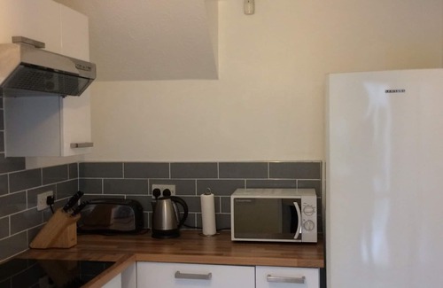 Stonnall House | Cosy 3 Bed Modern House Family Friendly Birmingham, UK- WiFi, NEC, LG Arena