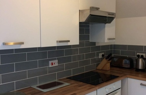 Stonnall House | Cosy 3 Bed Modern House Family Friendly Birmingham, UK- WiFi, NEC, LG Arena