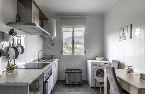 Zierbena Apartment | Cosy and Bright in La Arena Beach