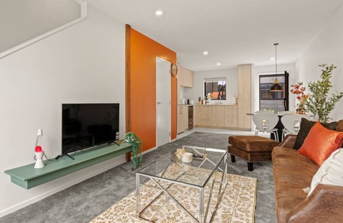 Henderson House | Cosy and Stylish Auckland Home