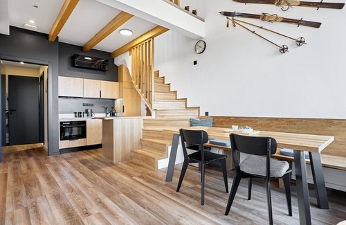 Abertamy Apartment | Cosy apartment for 6 people with A/C, WIFI, TV and balcony